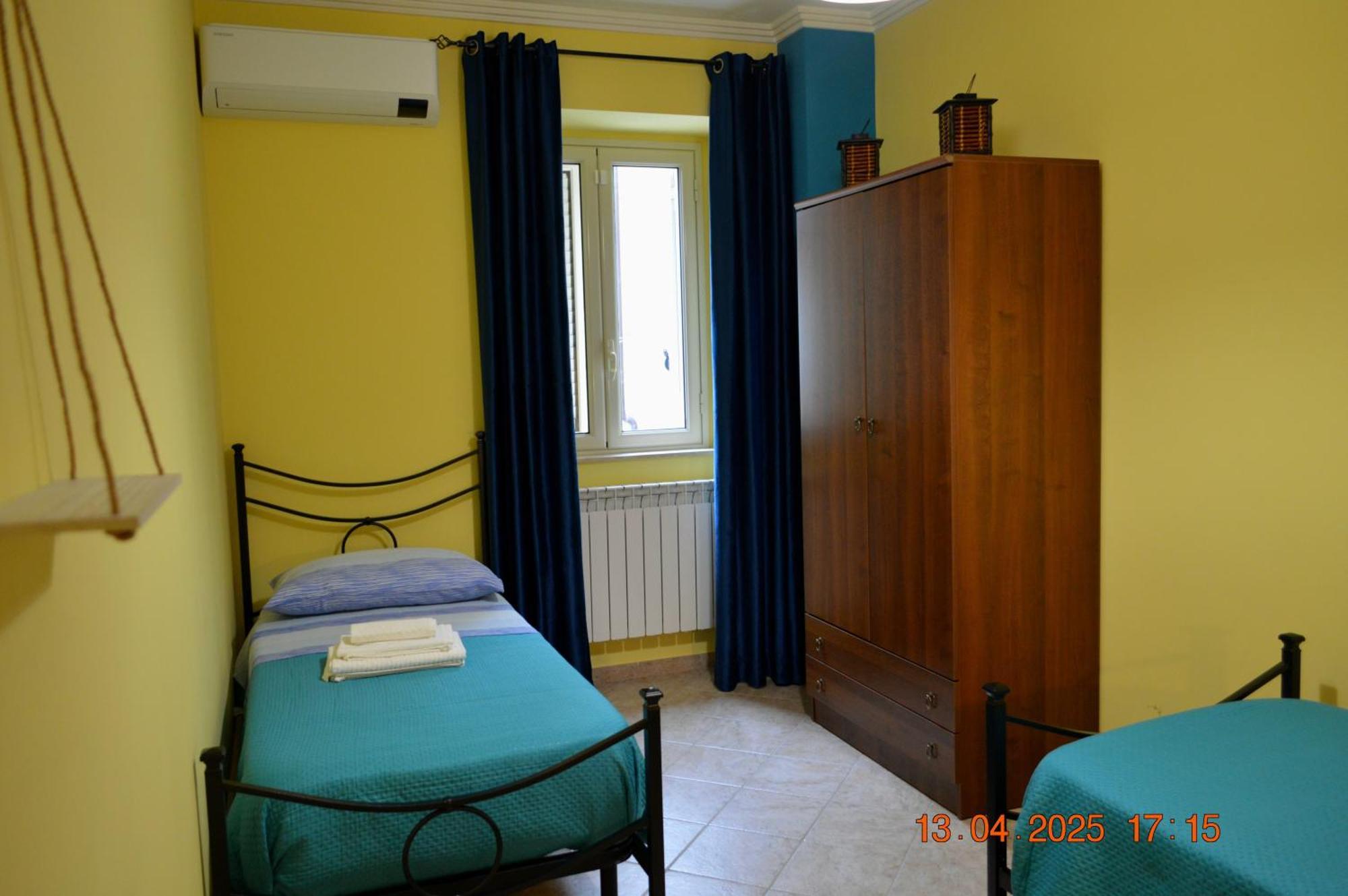 Al Cortile Del Pozzo Appartement Delia Buitenkant foto
